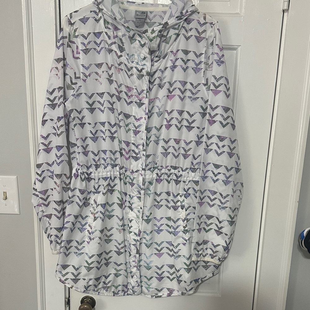 Champion light weight long sleeve jacket with hood size large